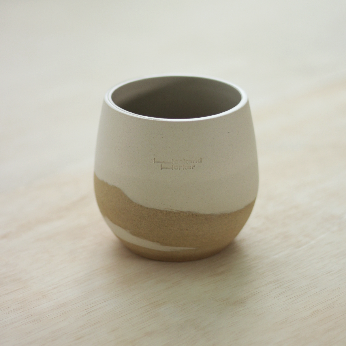 Swirl Round Planter | M